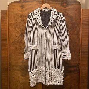 Gorgeous and unique Samuel Dong jacket